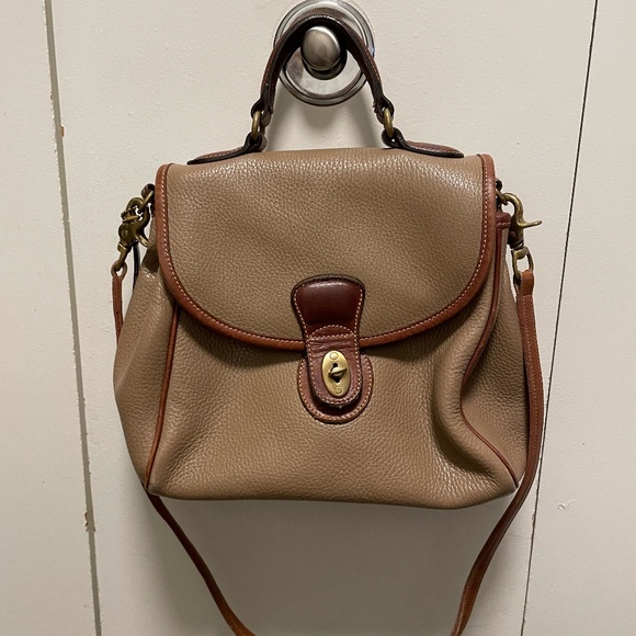 Coach Handbags - Vintage Coach Crossbody